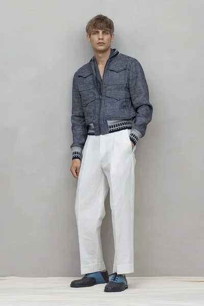 Look 32